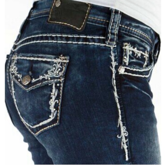 Silver jeans, Lightly distressed, dark wash Bluejeans - Picture 6 of 14